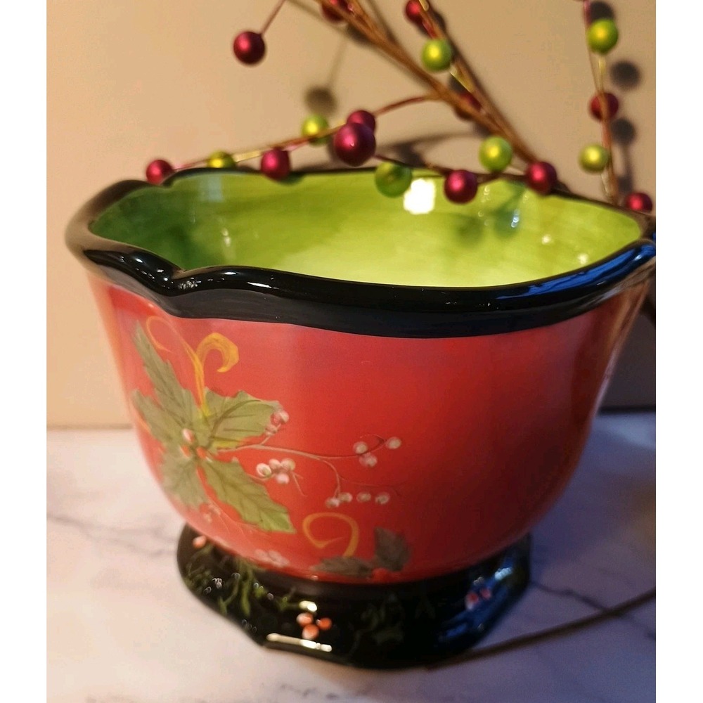 Patricia‎ Brubaker Holly Holiday Bowl Certified International Christmas Candy